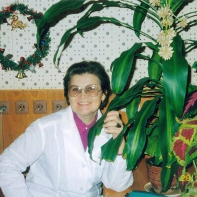 Елизарова Лариса Алексеевна