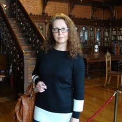Поддубнова Елена