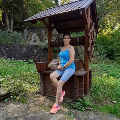 Попова Инесса Анатольевна